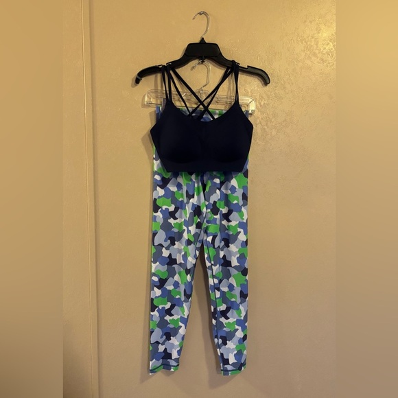 NWOT *Bundle* aerie OFFLINE sports bra and leggings set size L - Picture 1 of 13